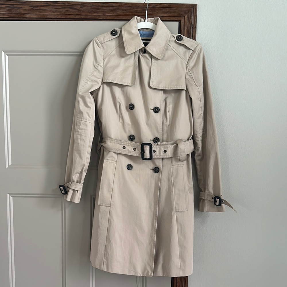 Zara Beige Double-Breasted Trench Coat
